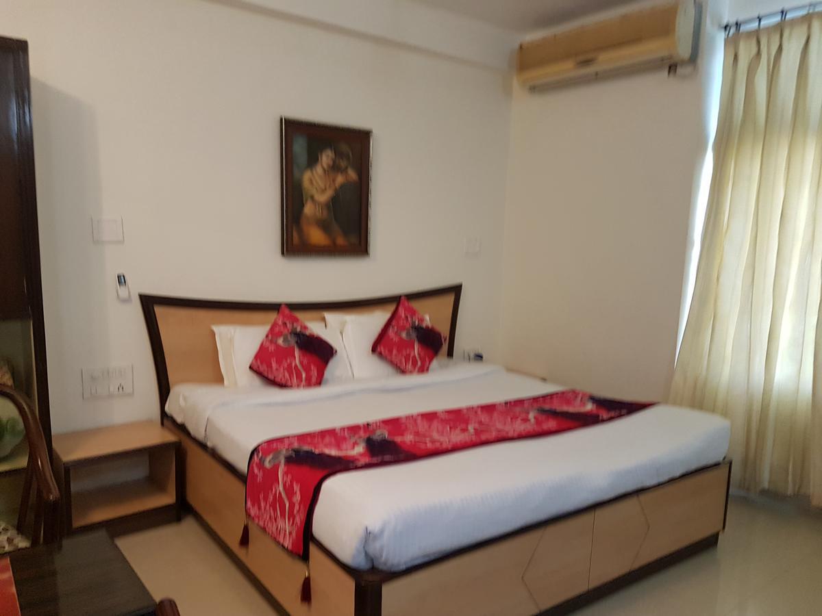 Hotel Karnavati Mount Abu Bagian luar foto