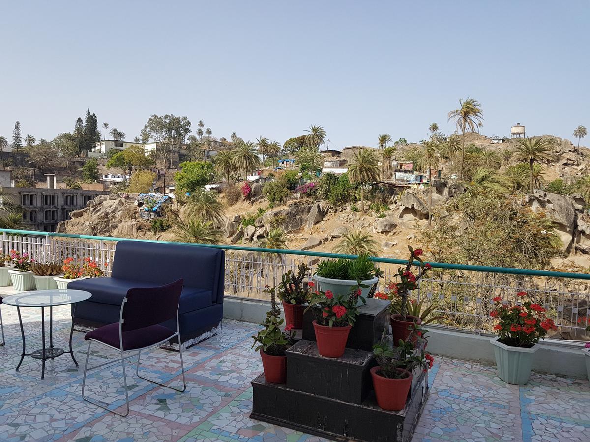Hotel Karnavati Mount Abu Bagian luar foto